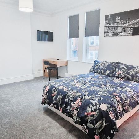 Spacious Room In Modern House Near Nottingham Eksteriør billede